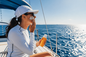 Protección solar en el mar consejos clave para una navegación segura